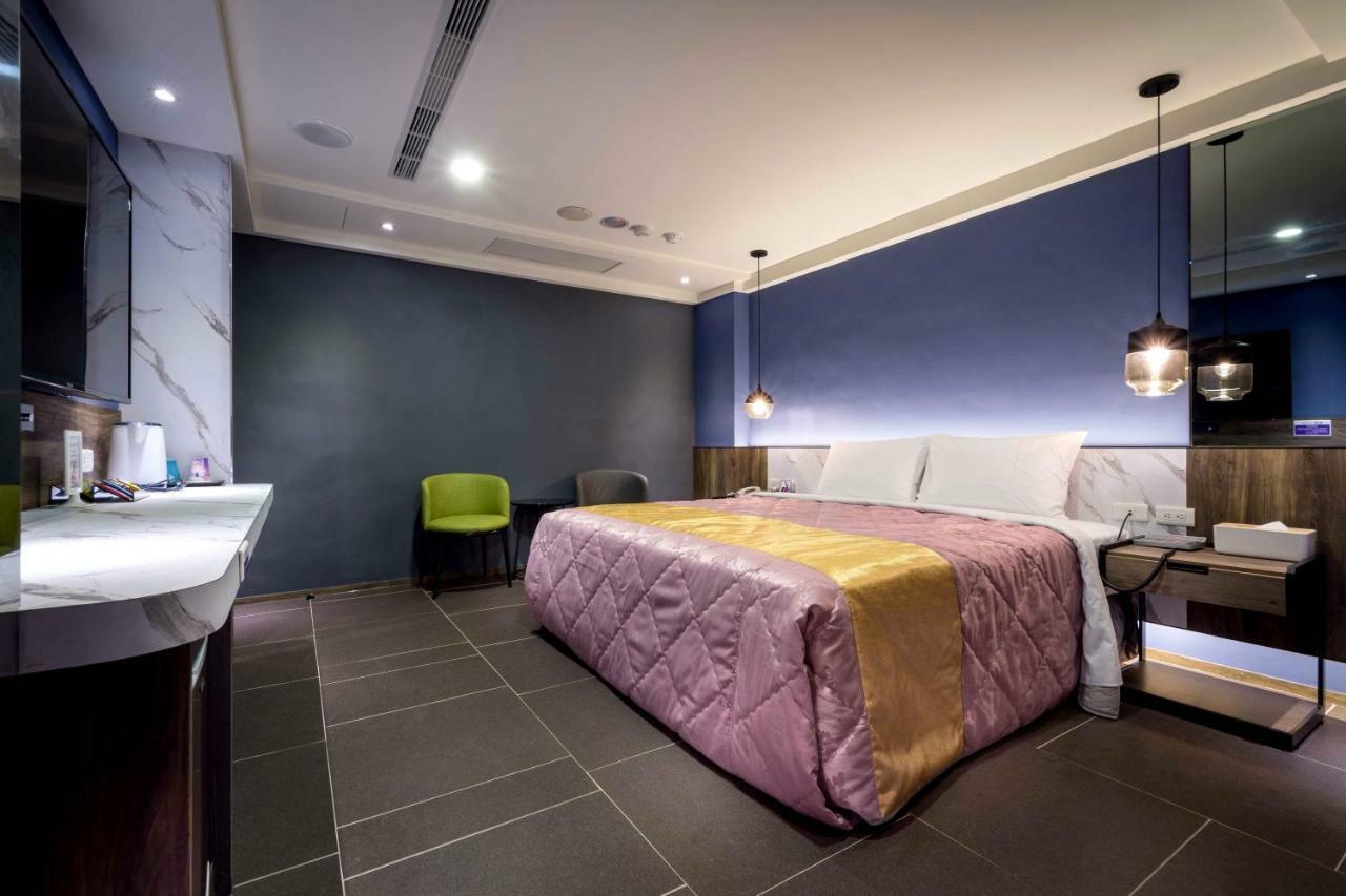 Ouge Motel - Fengshan Гаосюн Экстерьер фото