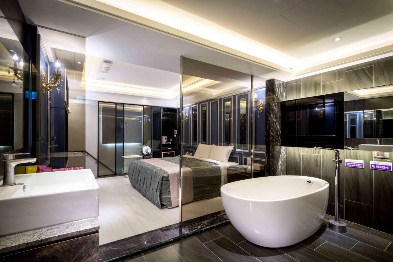Ouge Motel - Fengshan Гаосюн Экстерьер фото